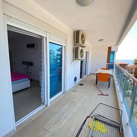 Denize Sifir Orman Manzarali 1+1 Алания