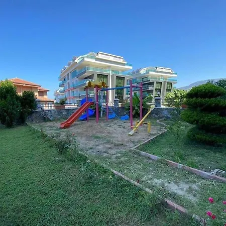 Denize Sifir Orman Manzarali 1+1 Апартаменты Алания