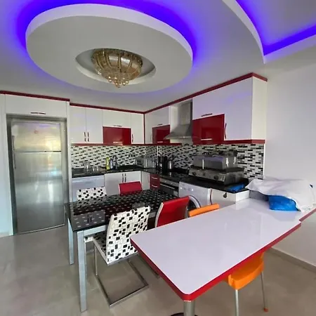 Denize Sifir Orman Manzarali 1+1 * Alanya